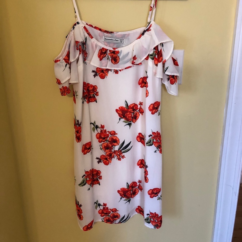A&F cold shoulder summer dress